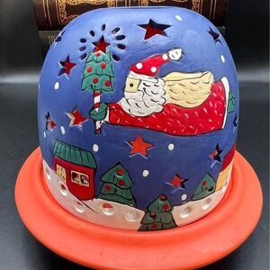 Candle Holder Winter Santa Flying Tea Light - Dome